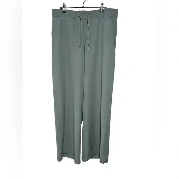 Lululemon Wide-Leg Cropped Pants Black Women 10 Drawstring Elastic Waist - Picture 1 of 6